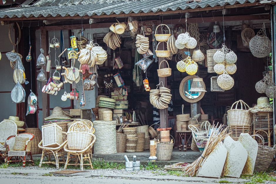 Top Personal Care Products for Your Sri Lanka LKR 99 Store — Photo by Dilantha Walpola on Pexels