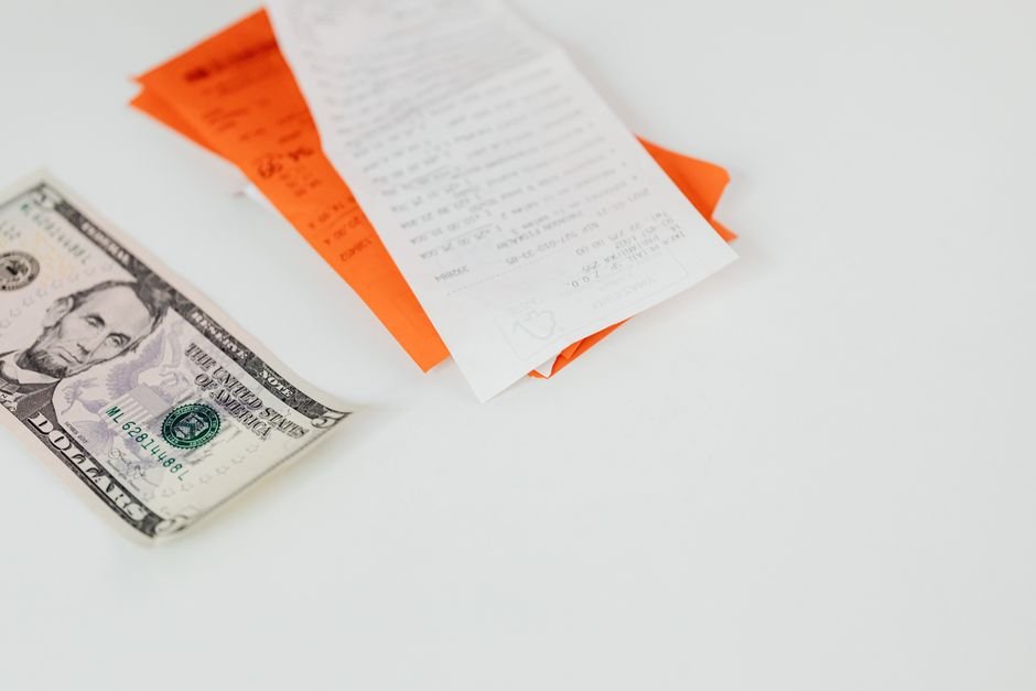 How to Open a Dollar Store in Hyderabad, India — Photo by www.kaboompics.com on Pexels