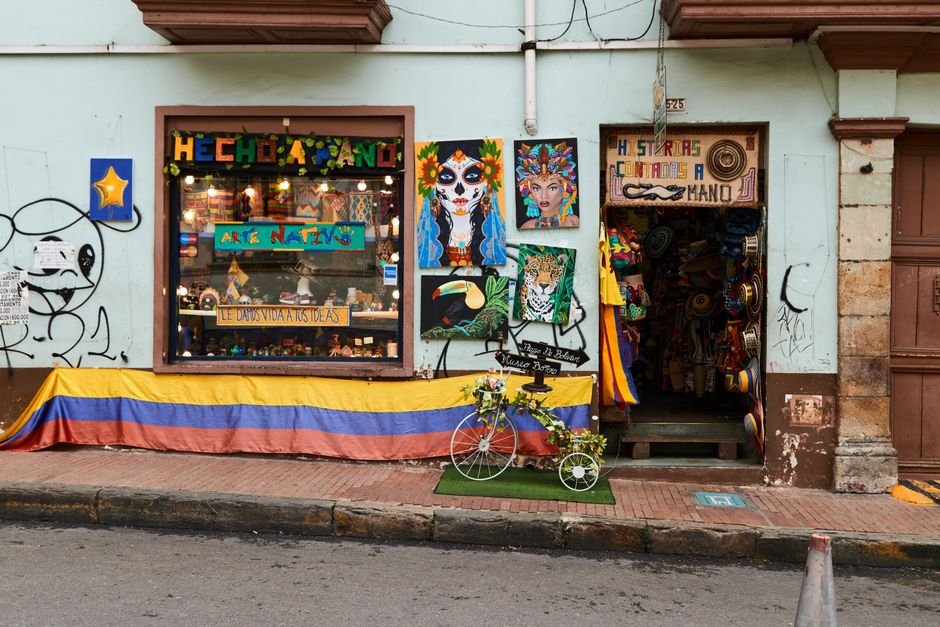 How to Open a Dollar Store in Bogota, Colombia — Photo by Juan Pablo Mayorga Vásquez on Pexels