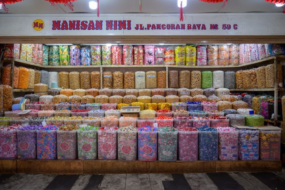 How to Open a Dollar Store in Jakarta, Indonesia — Photo by Daniel Lee on Pexels