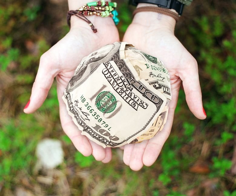 How to Open a Dollar Store: 10-Step Startup Guide for 2026 — Photo by Pixabay on Pexels