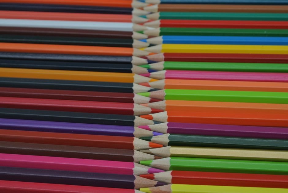 Best Office & School Supplies to Stock in Your Dollar Store (2026 Wholesale Guide) — Photo by Minzong Huang on Pexels