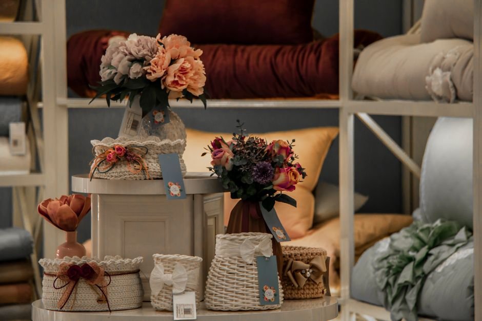 Best Home Décor to Stock in Your Dollar Store (2026 Wholesale Guide) — Photo by Zhanzat Mamytova on Pexels