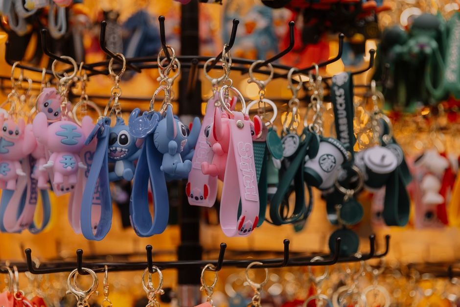 Best Selling Dollar Store Toys Wholesale at AwwwStore — Photo by Elina Volkova on Pexels