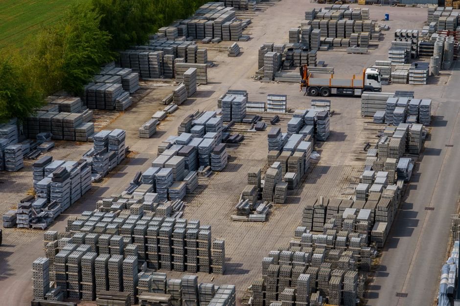 Best China Wholesale Site: AwwwStore Yiwu Dollar Supplier — Photo by Maarten Ceulemans on Pexels