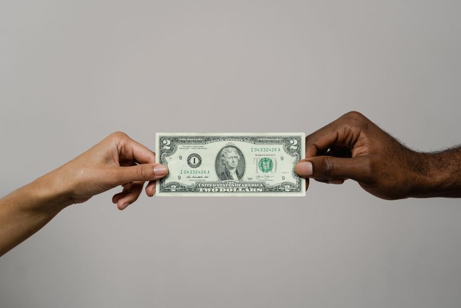 How to Negotiate with Chinese Dollar Store Suppliers — Photo by Tima Miroshnichenko on Pexels