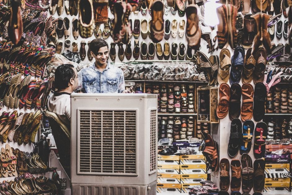 Dollar Store South Asia: Market Guide & Sourcing Hub — Photo by Alok Sharma on Pexels