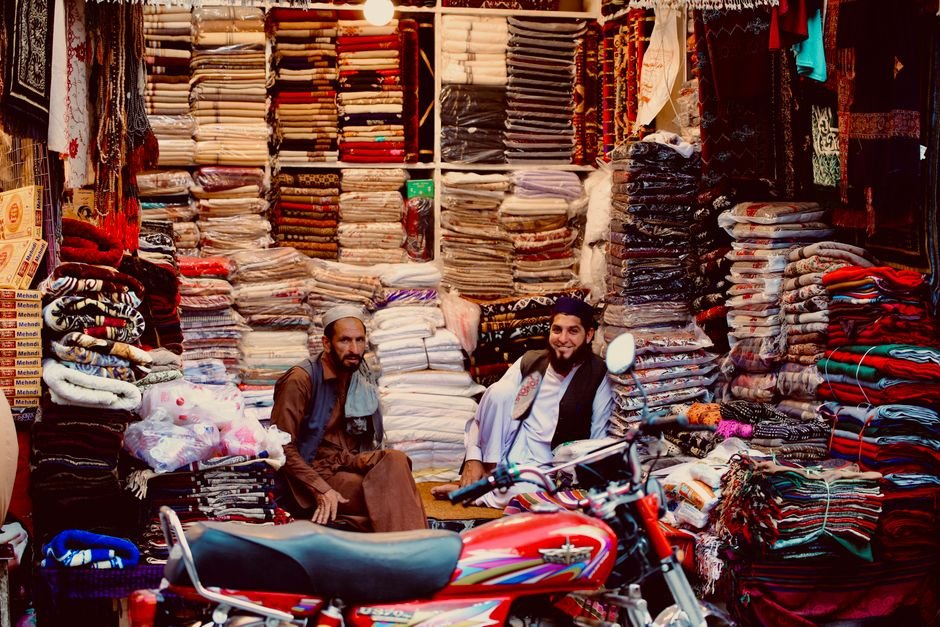 Lahore Wholesale Market: Top Dollar Store Deals — Photo by Zeeshan Khan on Pexels