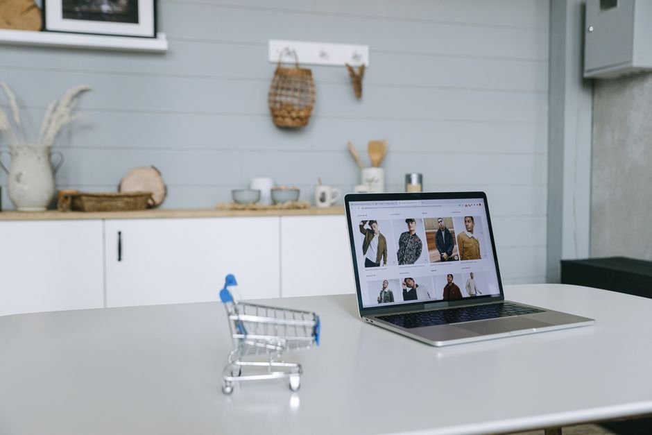 Best Chinese Supplier Websites for Dollar Store Wholesale — Photo by Ivan S on Pexels