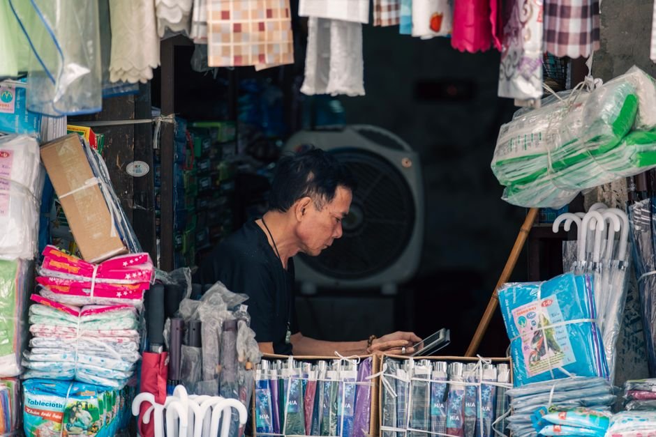 AwwwStore: Your Yiwu Dollar Store Wholesale Supplier — Photo by Mahmut Yılmaz on Pexels