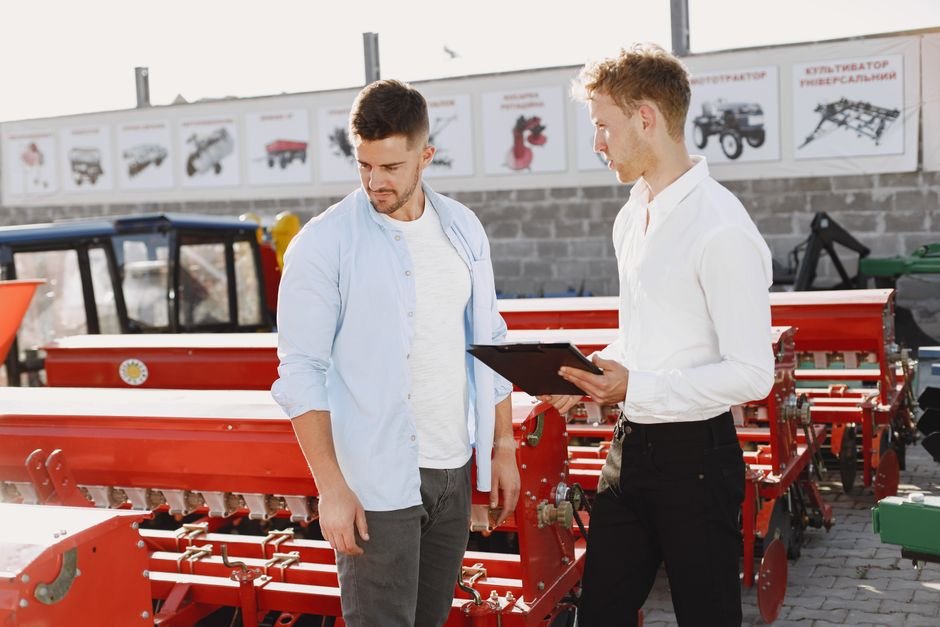 China Agent vs Local Supplier: Yiwu Wholesale Guide — Photo by Gustavo Fring on Pexels