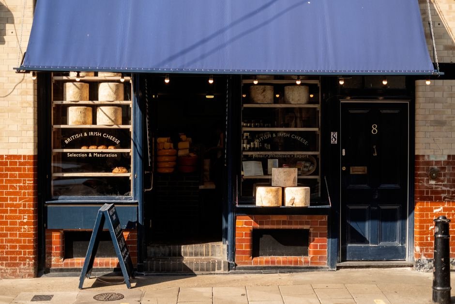 Independent Store Builders for Chinese Exporters — Photo by Richard Frazier on Pexels