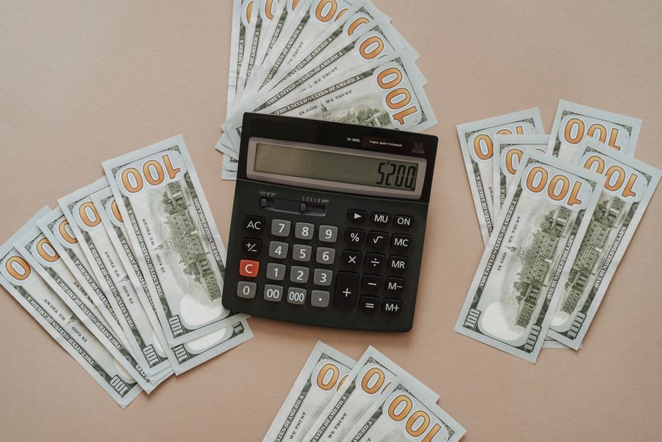 Dollar Store Profit Margin Calculator — Photo by olia danilevich on Pexels