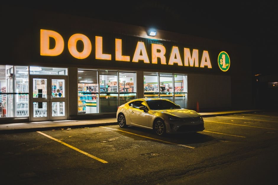 Are Dollarama Stores Franchised? AwwwStore Explains — Photo by Erik Mclean on Pexels